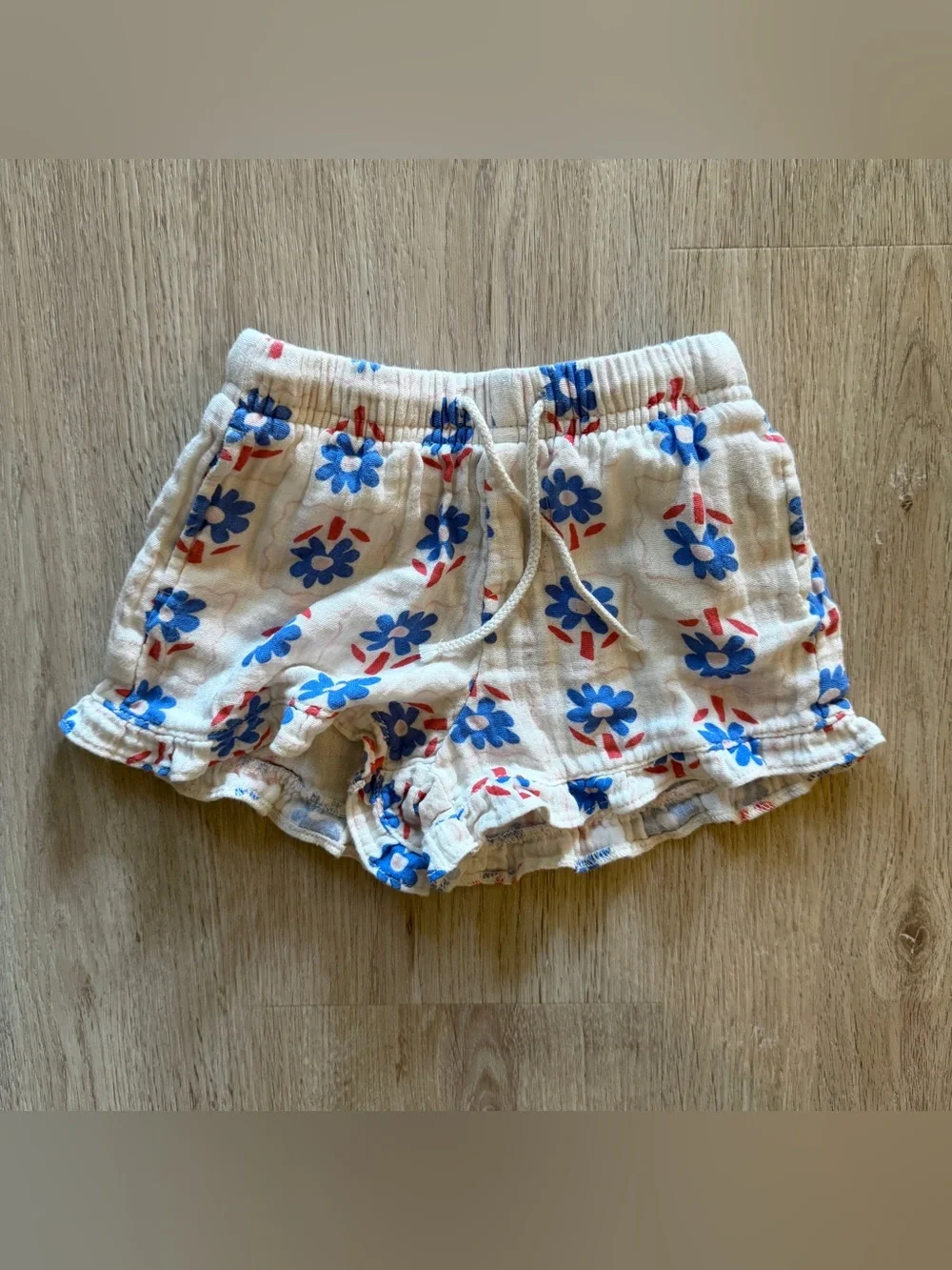 Lot of 10 Pieces (2T) Summer Clothes
